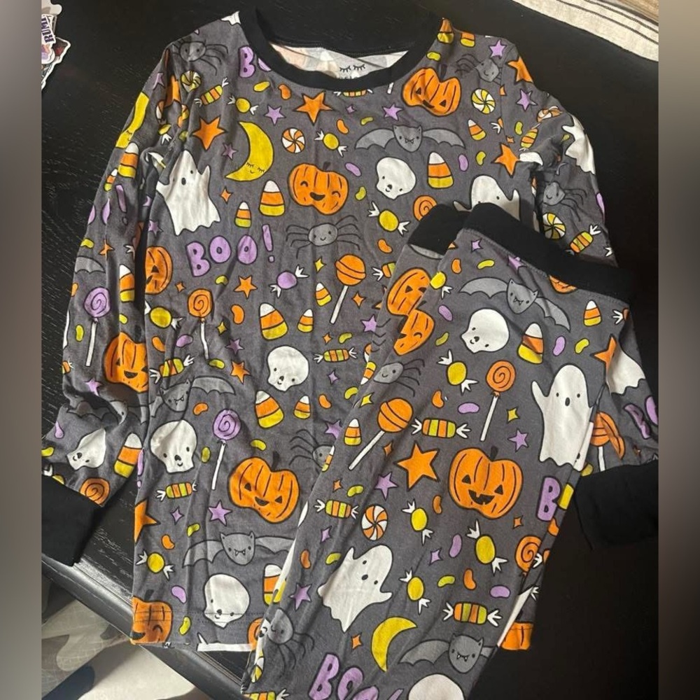 Little Sleepies size 7/8 - Halloween PJs